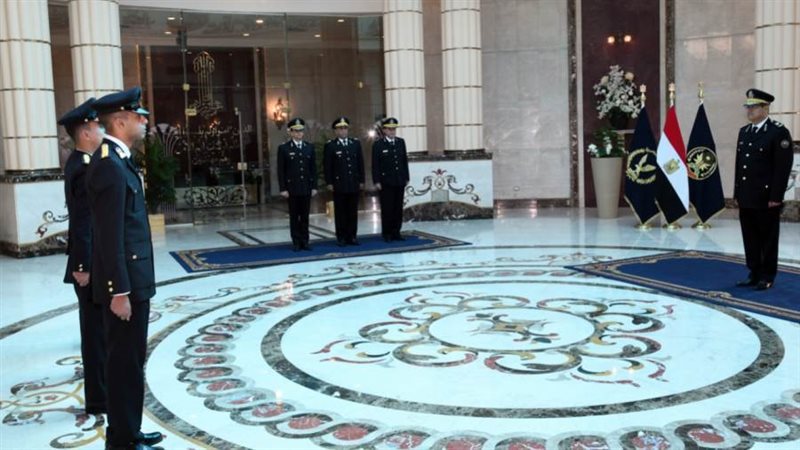 طلبة كلية الشرطة