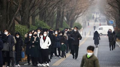كوريا الجنوبية.. فرض قيود جديدة للحد من انتشار فيروس كورونا