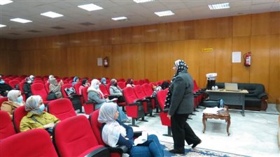 برنامج تدريبي على معايير اعتماد الإدارة والحوكمة المؤسسية بالرعاية الصحية