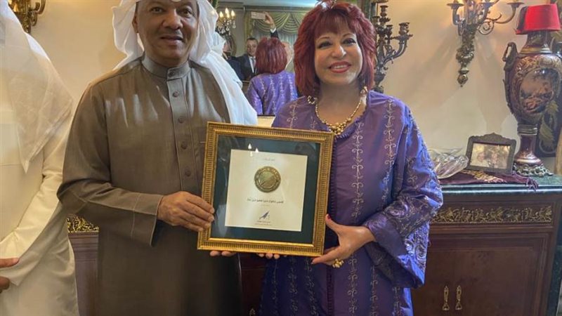 حسن بو هزاع رئيس