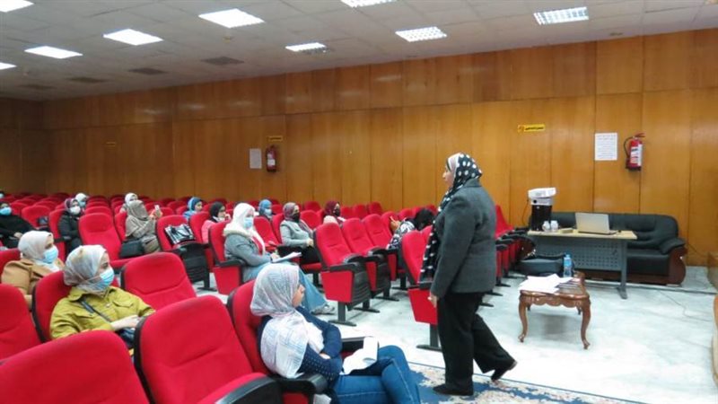 خلال البرنامج التدريبي