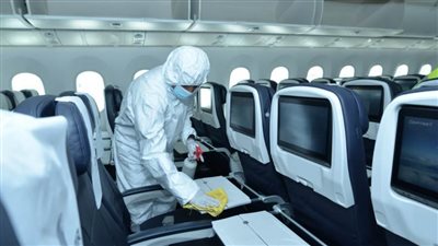 وزير الطيران: تعقيم مطار القاهرة وطائرات مصر للطيران لمواجهة فيروس كورونا ومتحوراته