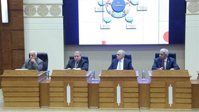 مؤتمر جامعة الأزهر للمناخ يطالب الدول الصناعية بالحد من التأثيرات المناخية