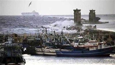 غلق بوغازي ميناء الاسكندرية والدخيلة بسبب الطقس المتقلب