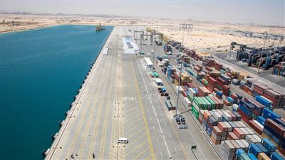 إغلاق مؤقت لموانئ المنطقة الاقتصادية لسوء الأحوال الجوية