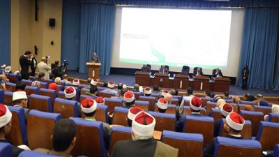 مؤتمر الأزهر للمناخ ينادي بتفعيل ⁦‪دور‬⁩ ⁦‪الشباب‬⁩ في التوعية بقضية التغير المناخي