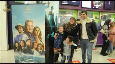 بالصور نجوم ريتسا يتواجدون بين جمهورهم في دور السينما