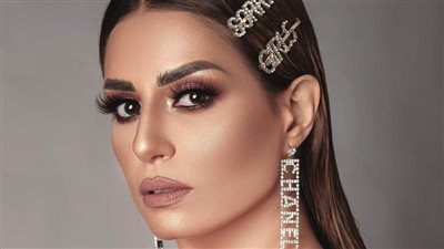 تفاصيل حكاية منة فضالي في 