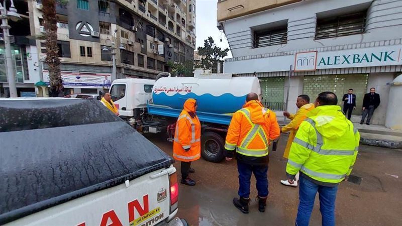 استعدادات بكافة أرجاء