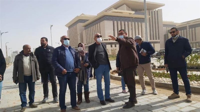 تفقد سير العمل بمشروعات