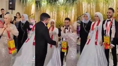 حياة الأتراك تغيرت.. والتعبير عنها أصبح مريرًا حتى في طقوس الزواج