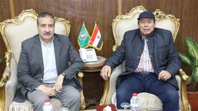 أثناء لقائه الفنان أحمد ماهر..محافظ المنوفية: إقامة عرض مسرحي بالمجان أول فبراير 