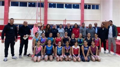 دورة تدريبية لمدربي الجمباز الفني بالمركز الأولمبي.. صور 