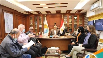 مياه المنيا تجتمع مع ممثلي الوكالة الأمريكية لوضع الحلول المتكاملة للمياه 