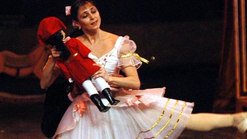 كسارة البندق