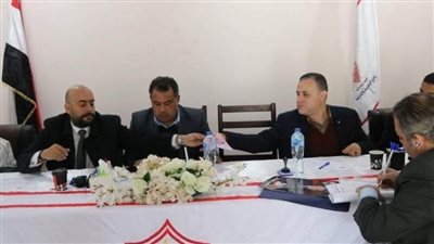 8 مرشحين يتقدمون بأوراق ترشحهم في انتخابات الزمالك باليوم الأول