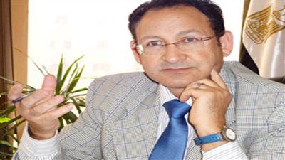 خفاجي: في يوم ميلاد السادات جعل القضاء مستقلاً واتخذ من وشاح القضاء زيًّا رسميًّا 