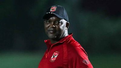 السوبر الإفريقي| موسيماني يعلن تشكيل الأهلي لخوض مباراة الرجاء