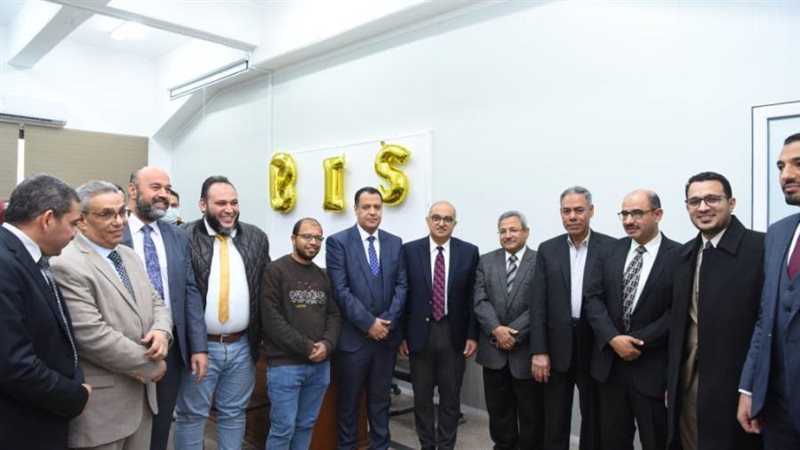 رئيس جامعة أسيوط