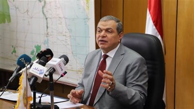 بالأسماء.. سعفان: تحويل 1.3 مليون جنيه مستحقات العمالة المغادرة للأردن