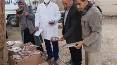 ضبط كميات من اللحوم غير الصالحة داخل سيارة  لبيع اللحوم بديرمواس
