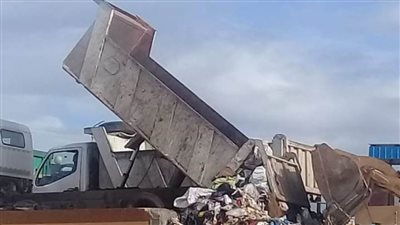 نقل ٣٤٤٠ طن قمامة ومخلفات لمصانع التدوير في حملة بالبحيرة