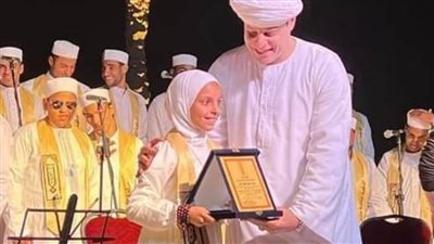 ابنة طوخ تتألق.. 