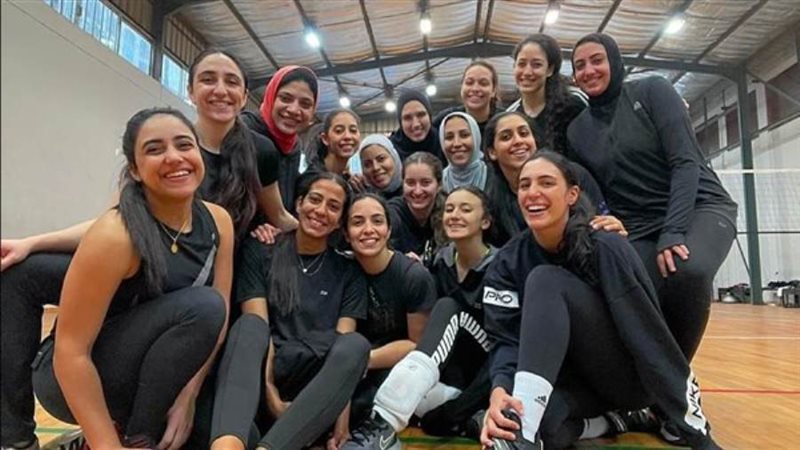 سيدات طائرة سبورتنج