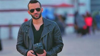 جلسة سريعة بين أمير مرتضى وكارتيرون 