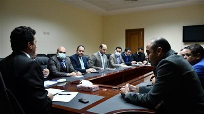 وزير الشباب يناقش مع ممثلي تنسيقية شباب الأحزاب والسياسيين خطة عمل التعاون