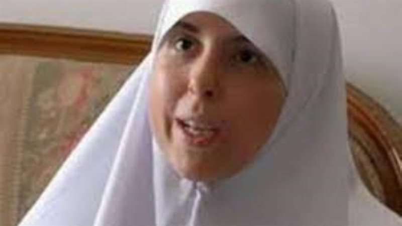 عائشة الشاطر