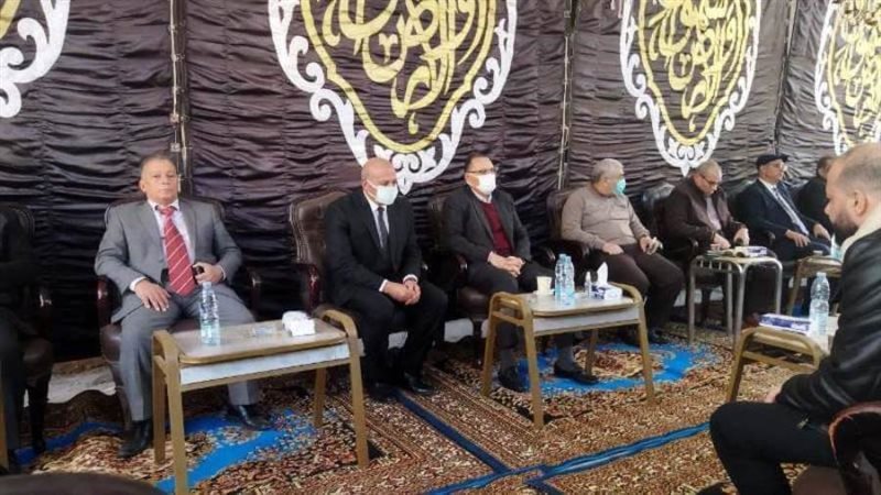 محافظ الشرقية يؤدي