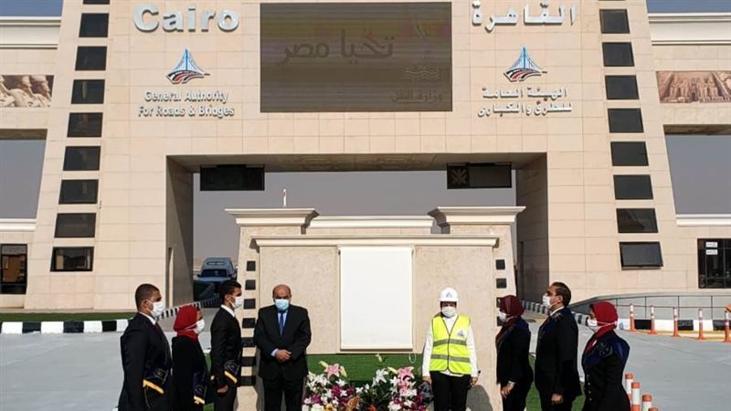 جانب من افتتاحات