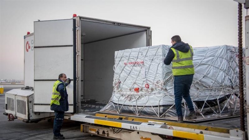 استقبال لقاحات كورونا