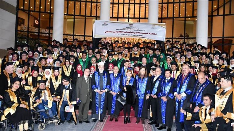 وزراء التخطيط والشباب