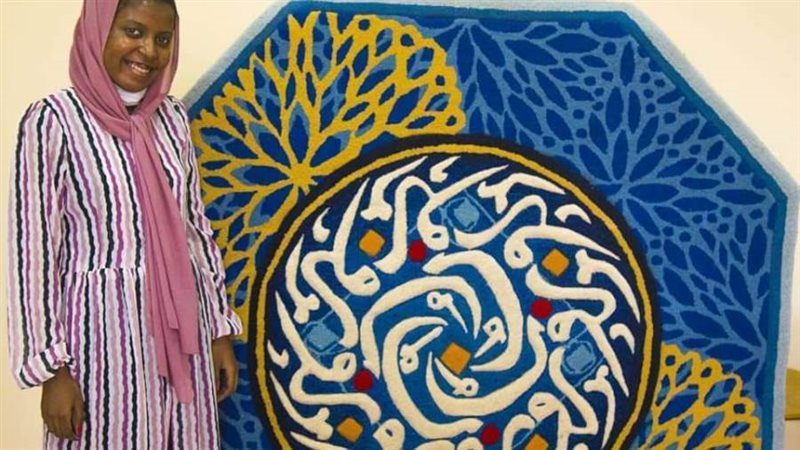 طاللبة بكلية الفنون