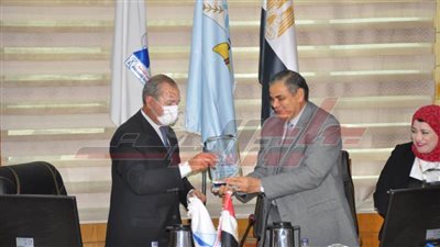 محافظ كفر الشيخ يقدم الشكر للرئيس عبدالفتاح السيسي