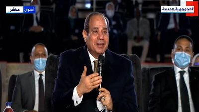 الرئيس السيسي يتعهد للمصريين بالعمل مع الحكومة على تغيير الواقع في مصر إلى الأفضل