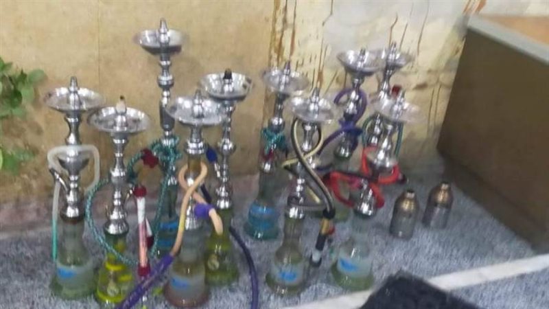 غلق 2 مقهى بسبب الشيشه