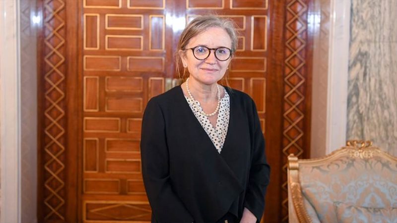 رئيسة الحكومة التونسية