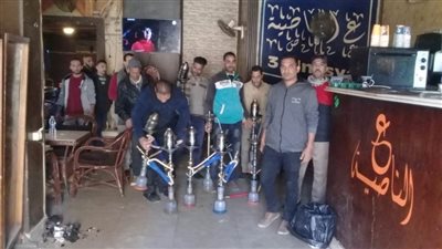 ضبط ومصادرة 26 شيشة خلال حملة لمتابعة تطبيق الإجراءات الاحترازية بحي شرق أسيوط