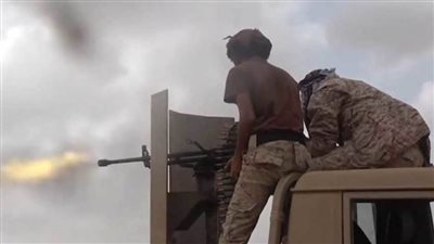 4 قتلى و13 مصابًا في صفوف قوات العمالقة في شبوة اليمنية بقصف صاروخي حوثي