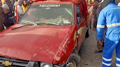 مصرع طفل وإصابة 25 عاملا في حادث انقلاب سيارة بالإسماعيلية