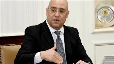 وزير الإسكان يستعرض انجازات ومشروعات مدينة حدائق أكتوبر خلال 2021