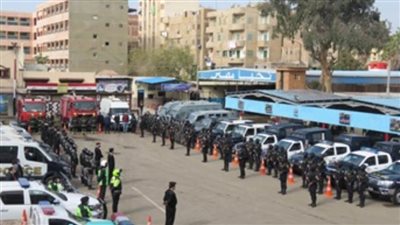 انتشار أمني بكافة المحاور والميادين ودور العبادة لتأمين احتفالات أعياد رأس السنة الميلادية