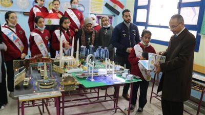 شاهد.. بأنامل أطفال المرحلة الابتدائية بالإسكندرية مشروعات عملاقة ترى النور