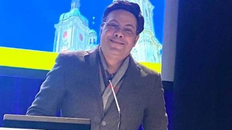 د . وائل متولى