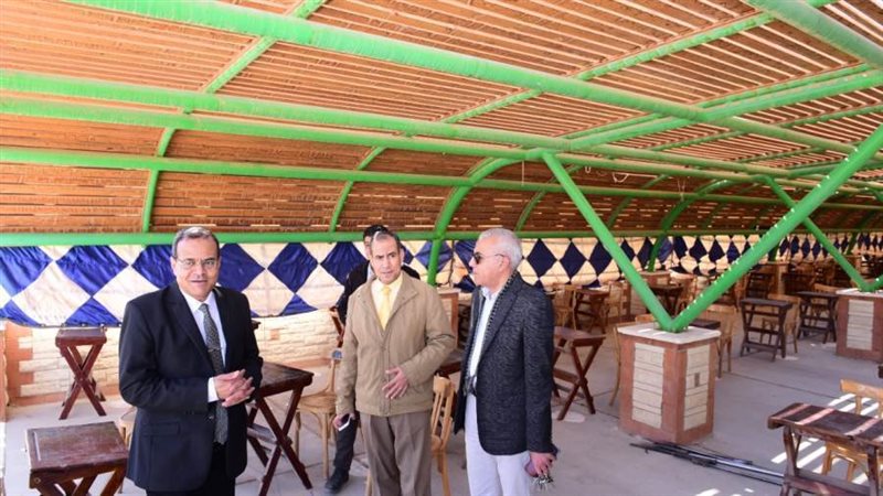 رئيس الجامعة يتفقد