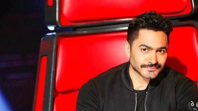 فيديو.. تامر حسني يكشف مفاجأة عن تقليد بهاء سلطان وسوسن بدر