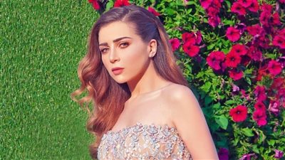 مي عز الدين تقلق الجمهور عليها بوعكة صحية.. إليك التفاصيل